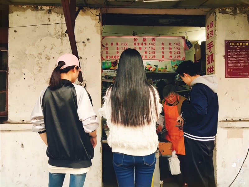 穿上校服,再去蚌埠这所学校走一遍,满满的回忆……