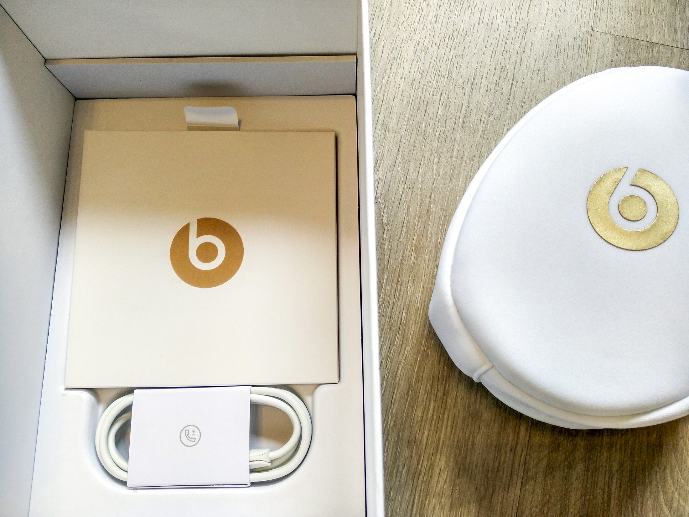 beats wireless solo2测评 (beatssolo2wireless外观)