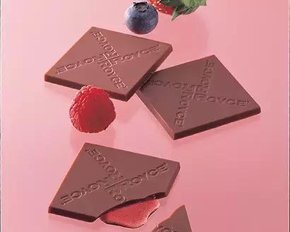 这些彩妆、饰品和衣服，给我10个男朋友都不换！