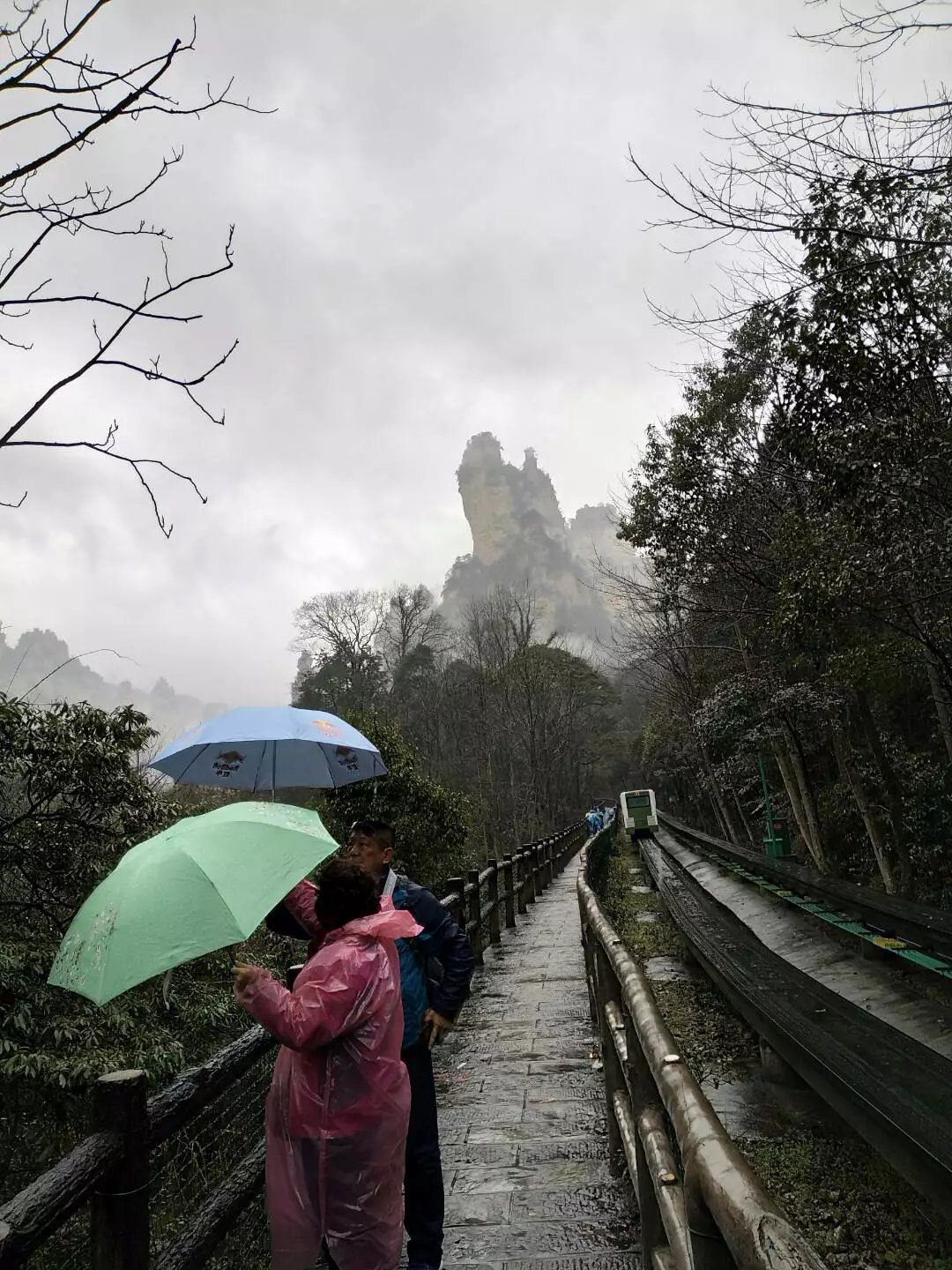 老人湖南旅游攻略,湘西旅游攻略中老年游玩