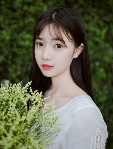 简单好看发型10岁中长发,简单又好看的发型9到10岁的