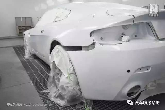 阿斯顿马丁suv改色膜案例,阿斯顿马丁贴膜改色品牌排行榜