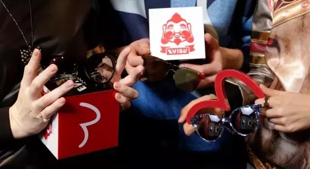 陈冠希代言evisu是什么型号,陈冠希evisu牛仔短袖