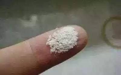 教你辨别假奶粉的四种方法,怎样辨别同一批次奶粉真假