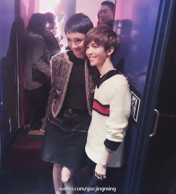 矮个子微胖男生穿衣搭配,矮个子男生怎么穿西装显高