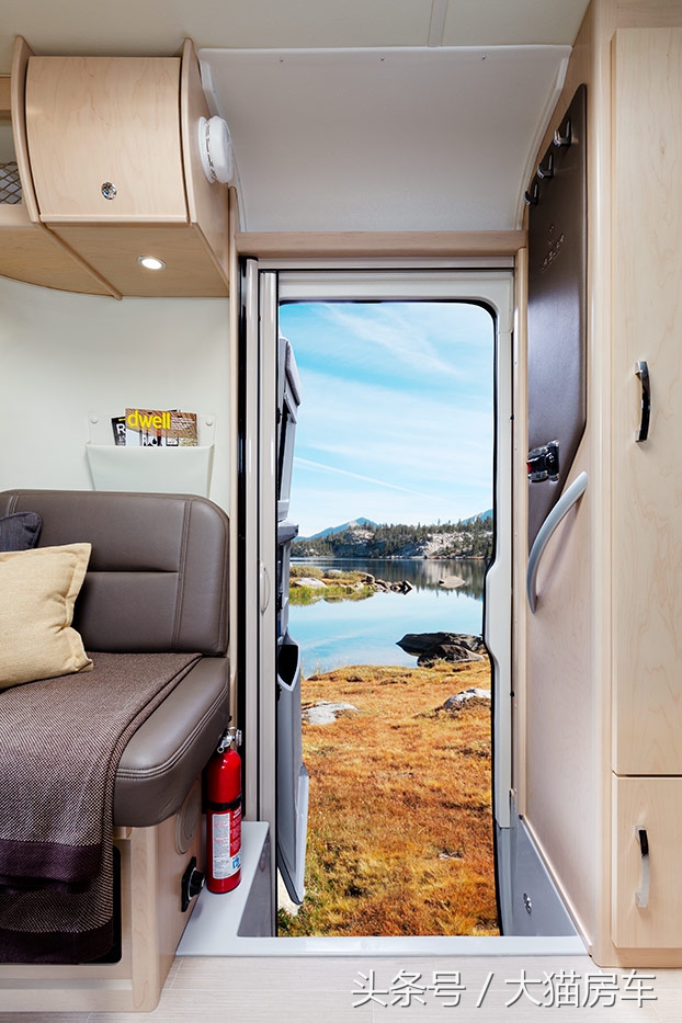 雪佛兰进口b型房车,雪佛兰c型房车新型