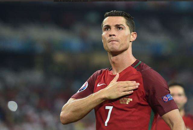 足坛十二星座最强阵容,足坛十二星座阵容