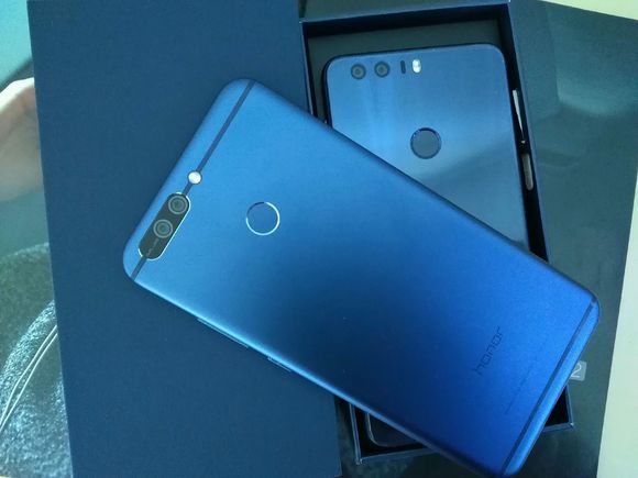 魅海蓝和哪种蓝色接近,魅海蓝和幻夜黑哪个颜色好