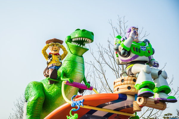 上海迪士尼旅游攻略2022,上海迪士尼自驾停车攻略