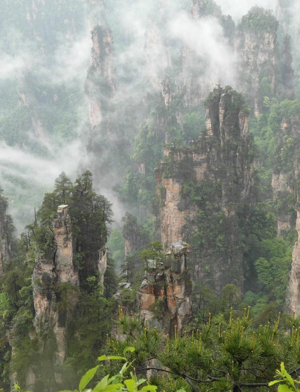 张家界风景太美下雨天却看不清,张家界下雨天哪里好玩