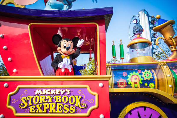 上海迪士尼乐园吃什么比较划算,上海迪士尼酒店住宿攻略