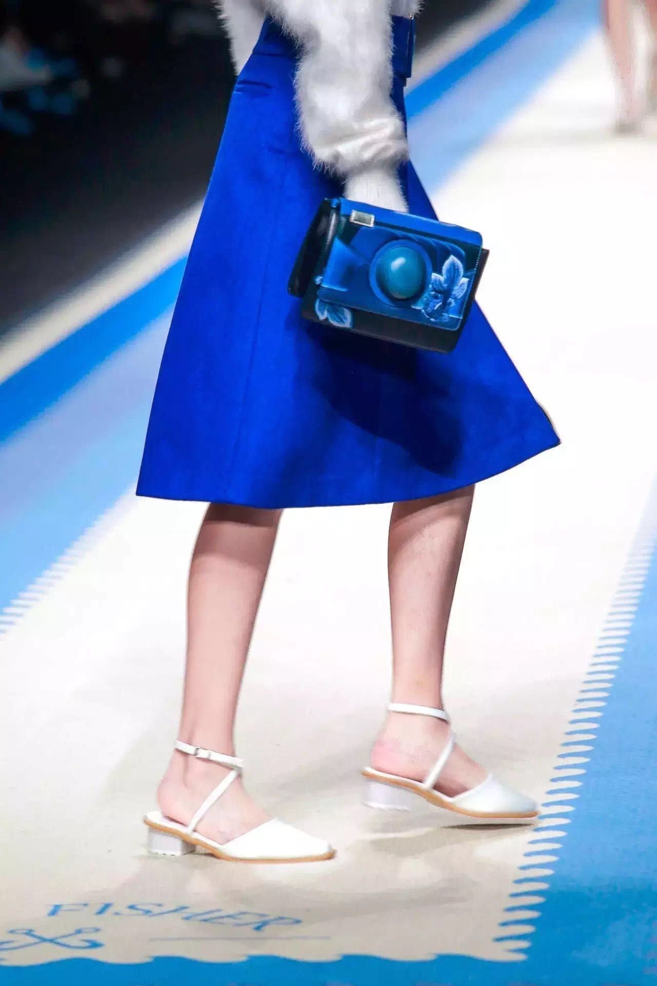 向女神学习穿搭,向晚女装穿搭