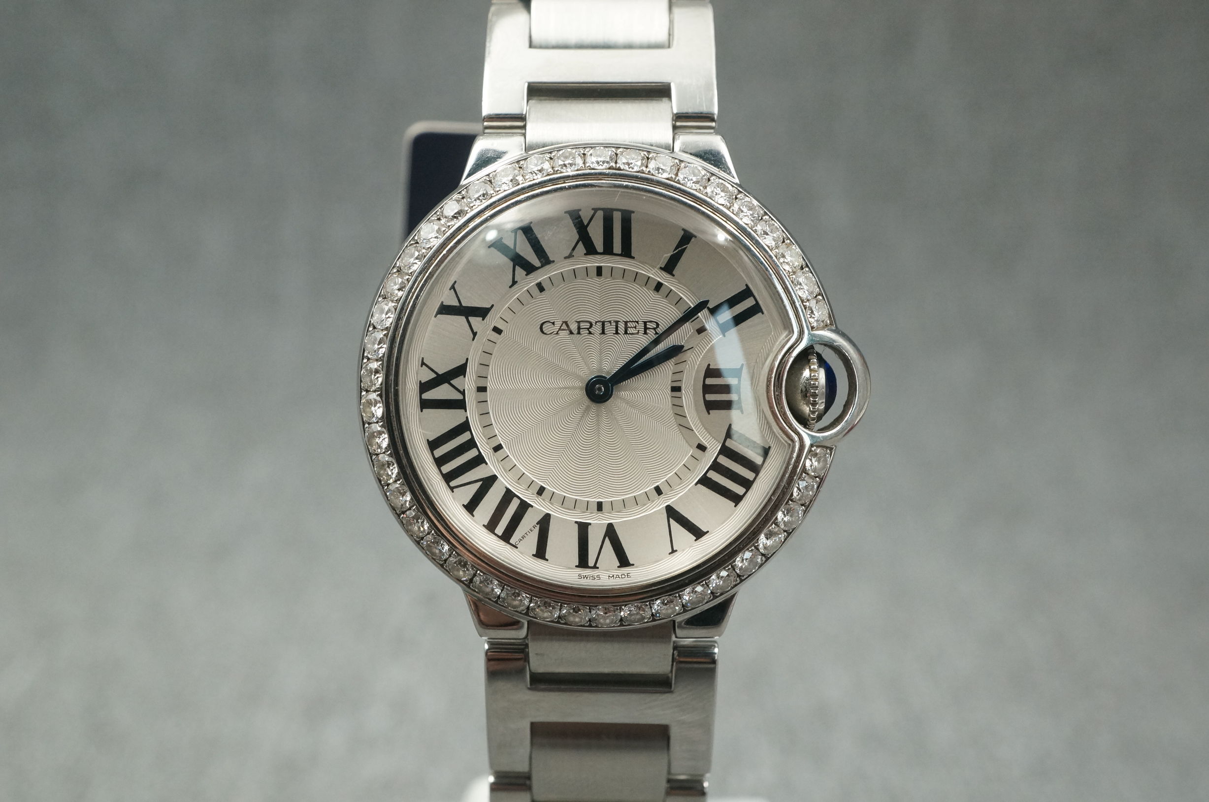 汇聚卡地亚蓝气球,卡地亚最爱的蓝气球