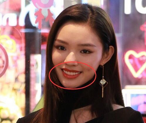 江一燕端庄优雅轻松驾驭各种风格,江一燕和舒淇照片