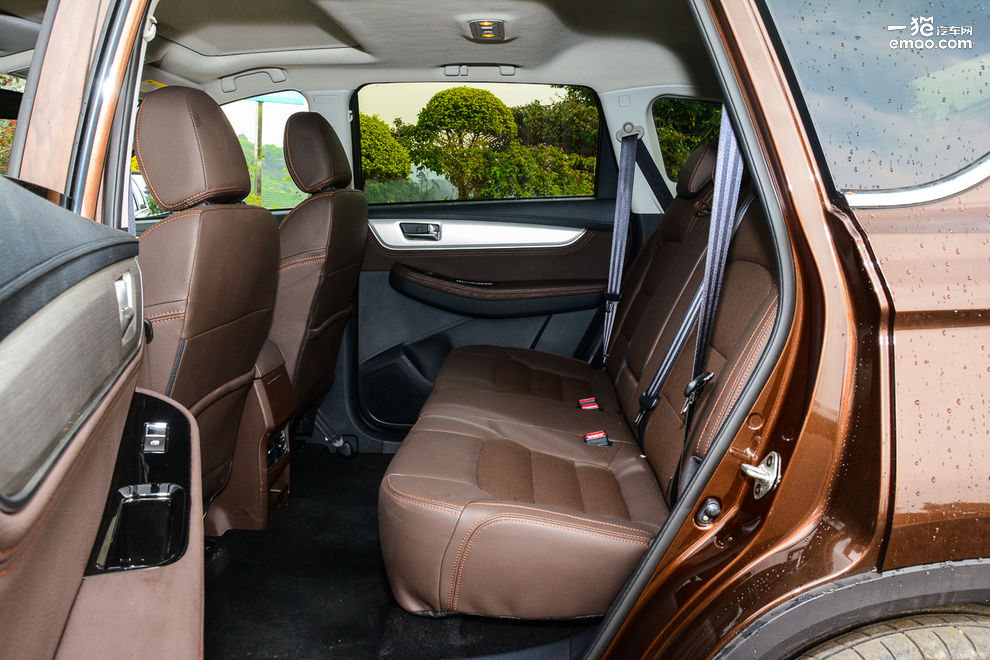 东风风行景逸x5试驾,了解东风风行景逸x5