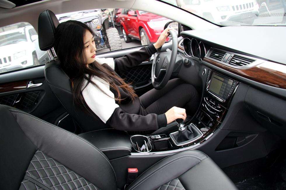 从外观到内观,众泰z500值不值得入手