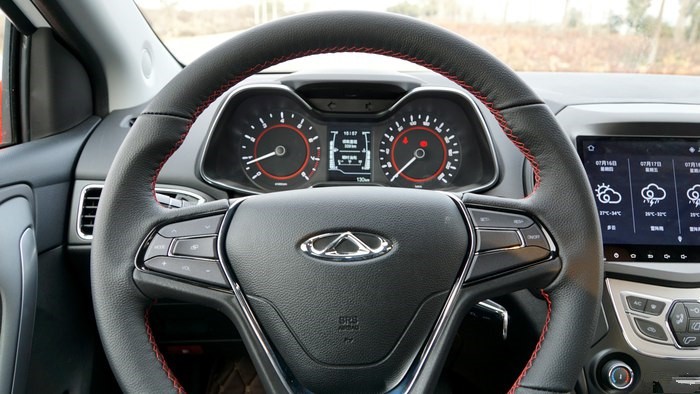 居家代步新能源车推荐10万,家用轿车奇瑞艾瑞泽5