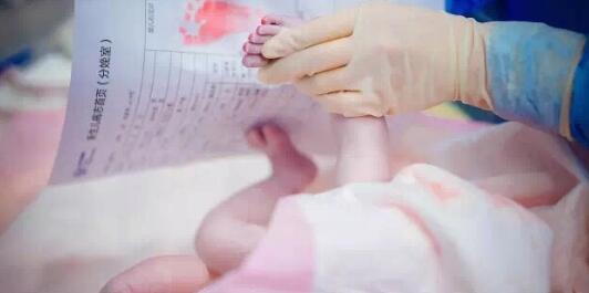 雅典奥运女排最美冠军喜得千金女排又有最快副攻接班人了？