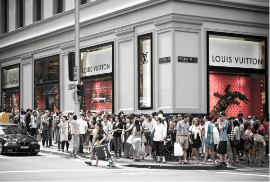 奢侈品国外代购犯法吗,海外代购奢侈品靠谱吗