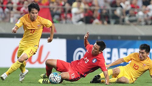 邓卓翔任意球破门完整版,中国对韩国邓卓翔进球