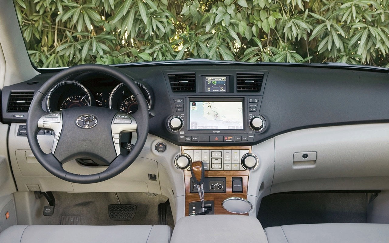 丰田二手车汉兰达视频,07款汉兰达二手车多少钱