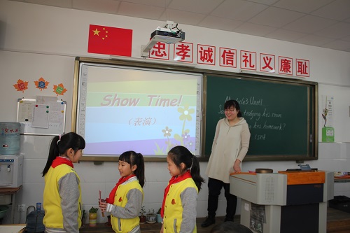 烟台市双语实验学校举行丰富多彩的课堂活动