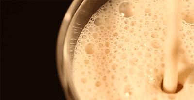 豆浆喝得多了会变娘吗,喝豆浆对男生发育有影响吗