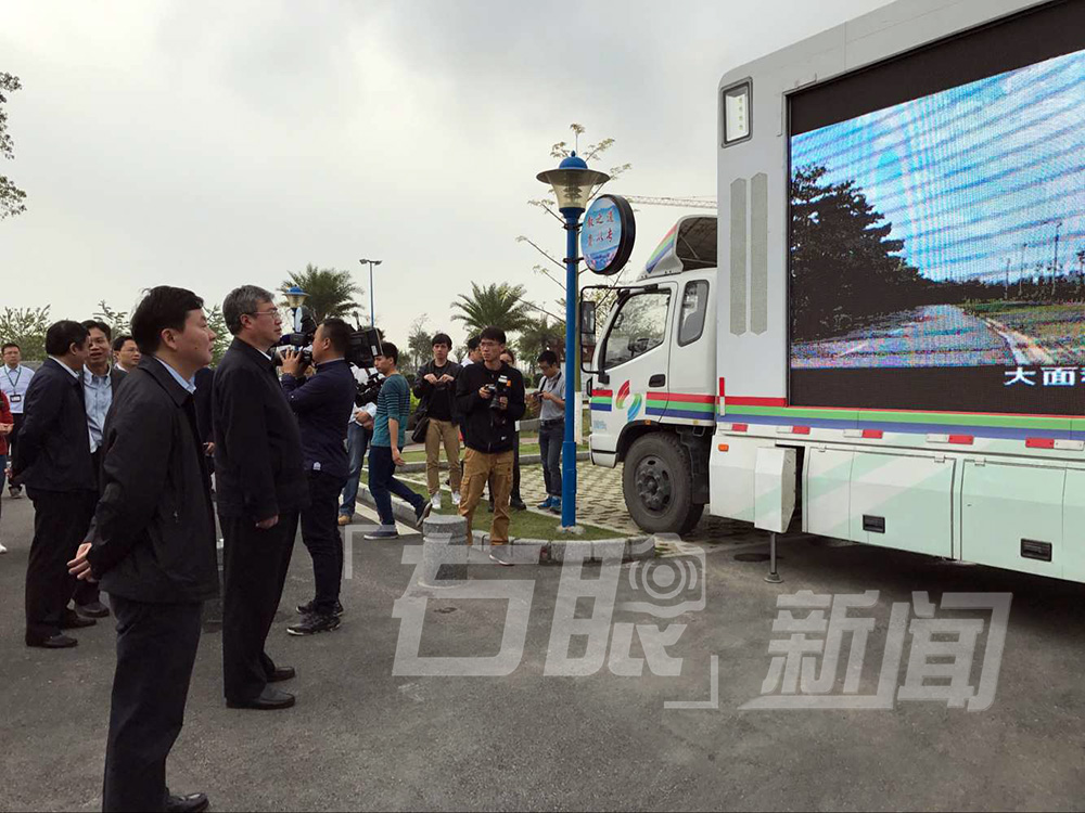 小家碧玉初长成的意思,小家碧玉初长成诗句