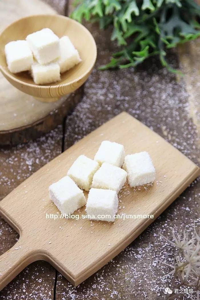 超清新的椰香牛奶小方｜雀巢下午茶时光