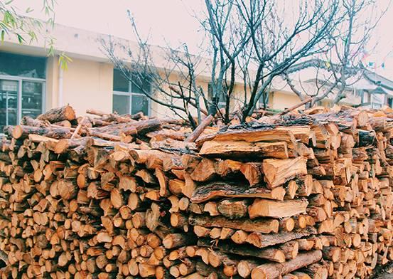 吃鲟鱼、泡温泉、赏美景、玩陶艺···完美周末就这么简单！