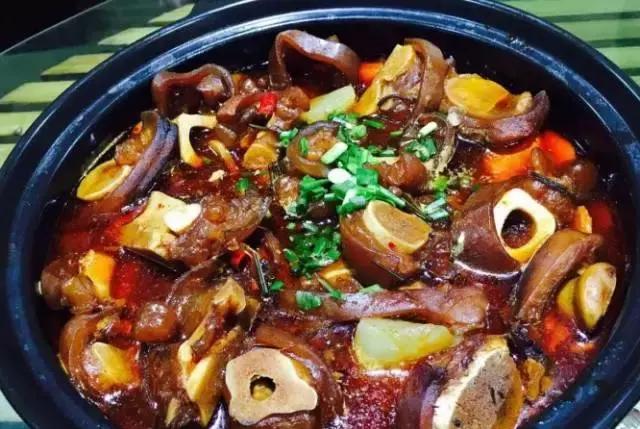 直男们别再回复多喝热水,直男别再傻傻叫女朋友多喝热水了