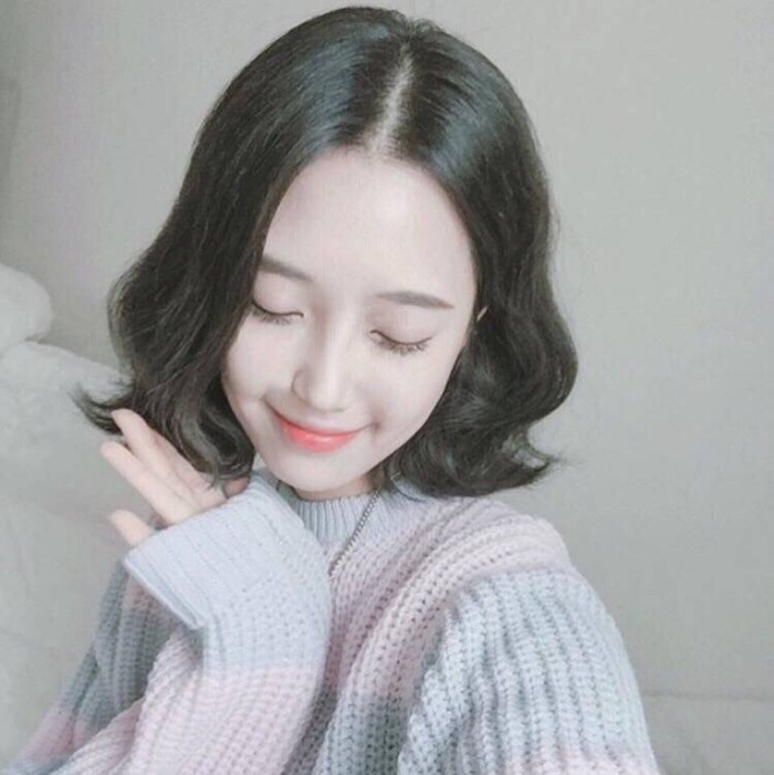 一款修饰脸型的发型,一款好打理又好看的发型