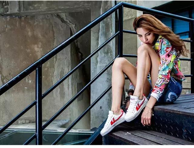 好看的小白鞋应该怎么买,如何买一双便宜又好穿的小白鞋