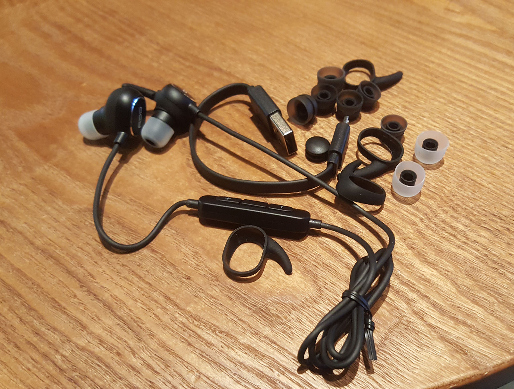 缤特力pv52000蓝牙耳机,缤特力5200蓝牙耳机能听音乐吗