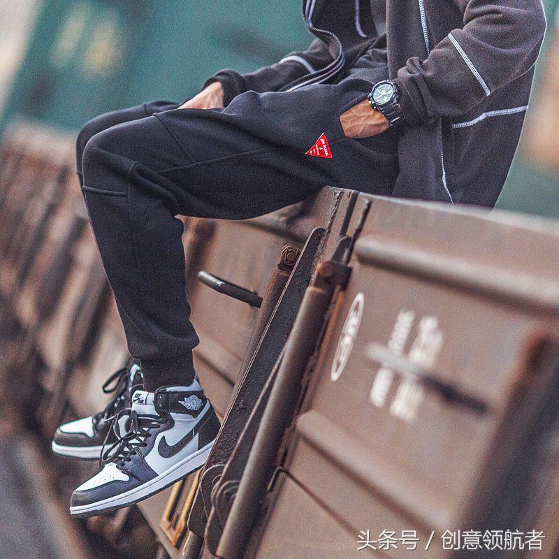 休闲裤的搭配方法男士,休闲裤男如何搭配出高级感