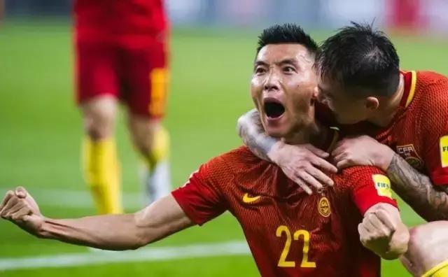 感谢国足给我们的快乐,感谢国足让我认识了一个国家