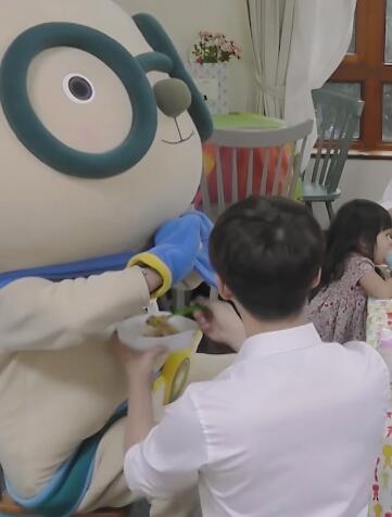 放开我北鼻马天宇扮熊被认出,放开我北鼻马天宇儿子