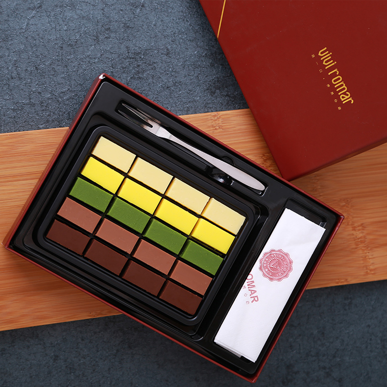 巧克力代表爱情与关爱,巧克力给人甜蜜的感觉