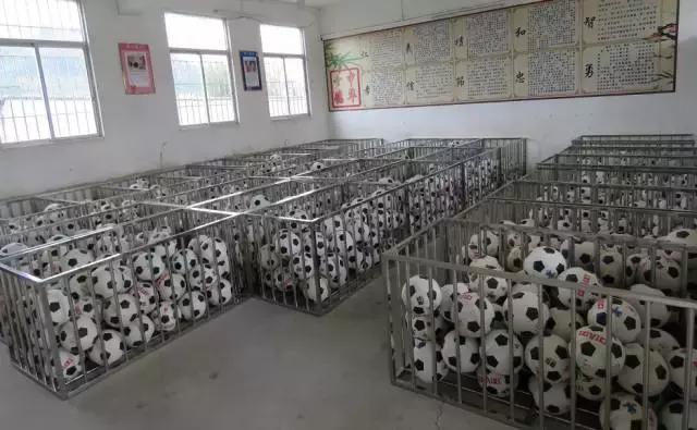 广东足球学校有哪几所,肇庆有国家重点学校吗