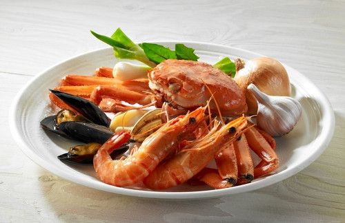 剖腹产20天了可以吃海鲜吗,剖腹产20多天能吃海鲜吗