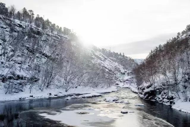 世界最美小镇看极光冬日自驾行摄北极圈