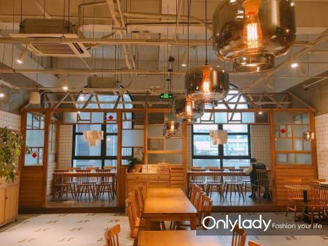 鲍师傅网红点心店,鲍师傅糕点怎么在美团上买