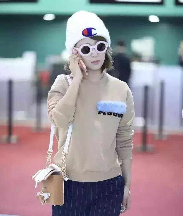 杨紫马思纯撞衫,马思纯杨紫同框