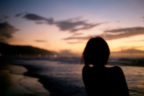 女性患白癜风和内分泌有关系吗,女性白癜风患者该如何正确治疗