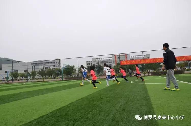 足球要从娃娃抓起是谁说的,足球要从娃娃抓起图片