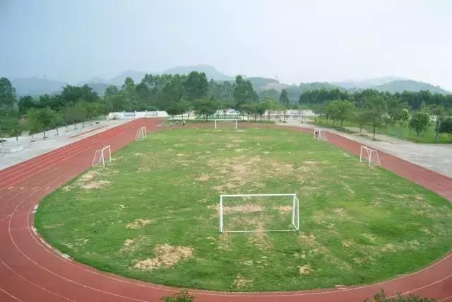 广东足球学校有哪几所,肇庆有国家重点学校吗