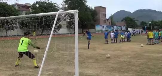 肇庆市特色足球,广东清远的全国足球特色学校