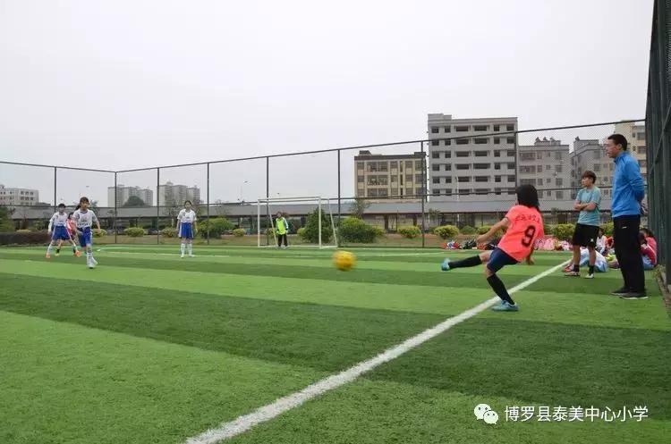 足球要从娃娃抓起是谁说的,足球要从娃娃抓起图片