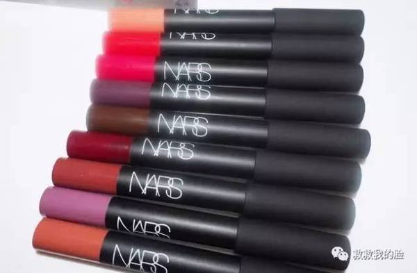 不是所有口红牌子都适合自己,不是所有人都适合哑光口红