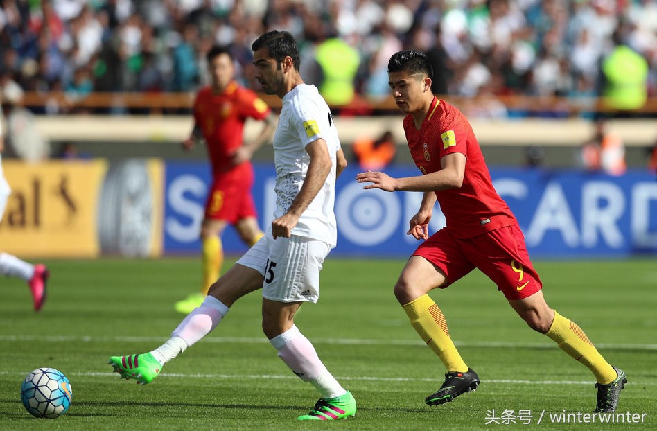 今年里皮带领国足战绩,国足首发433